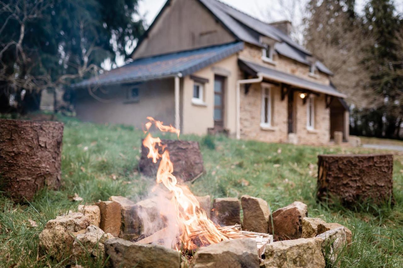 Cottage Breton - Gite De Charme En Centre Finistere Plonévez-du-Faou Kültér fotó